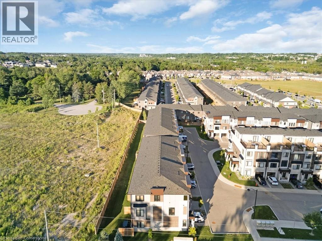 Photo 41 of 314 Equestrian Way Unit 2, Cambridge ON