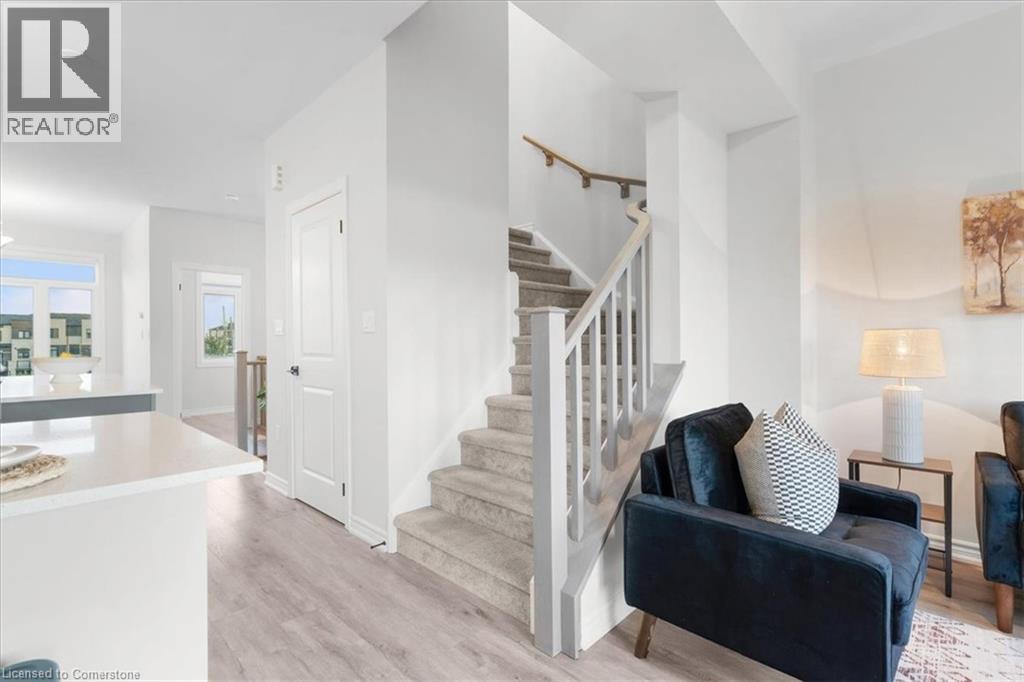 Photo 2 of 314 Equestrian Way Unit 2, Cambridge ON