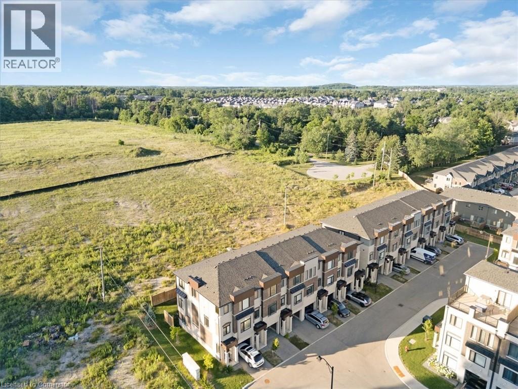 Photo 34 of 314 Equestrian Way Unit 2, Cambridge ON