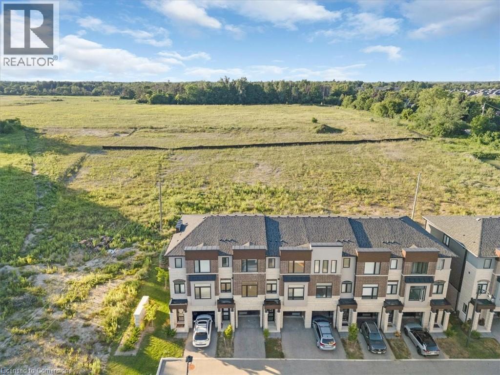 Photo 24 of 314 Equestrian Way Unit 2, Cambridge ON