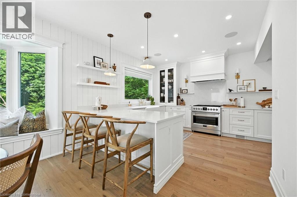 Photo 44 of 112 Chedoke Avenue, Hamilton ON
