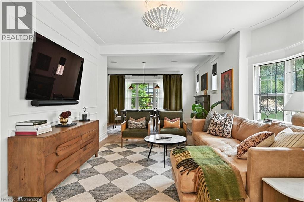 Photo 3 of 112 Chedoke Avenue, Hamilton ON