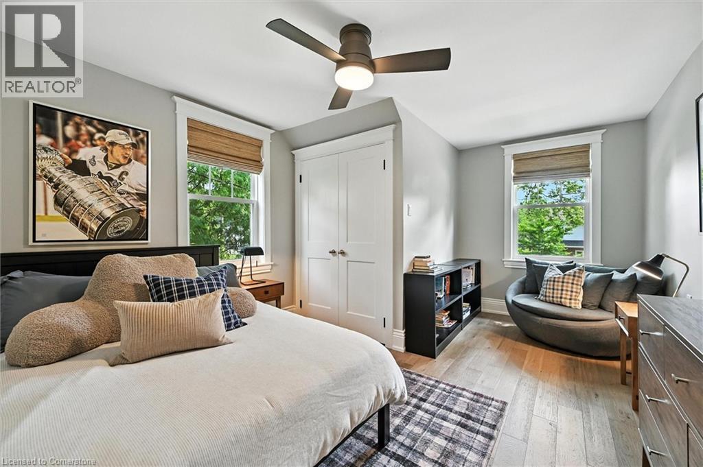 Photo 19 of 112 Chedoke Avenue, Hamilton ON