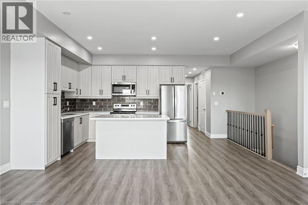 Photo 31 of 721 Franklin Boulevard Unit 302, Cambridge ON