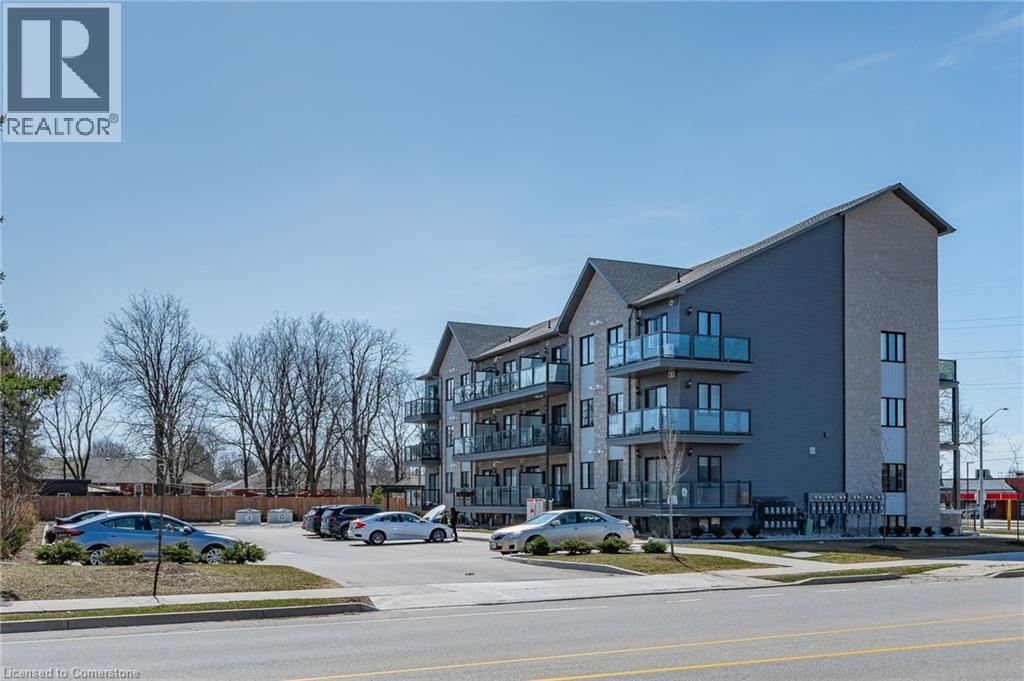 Photo 17 of 721 Franklin Boulevard Unit 302, Cambridge ON