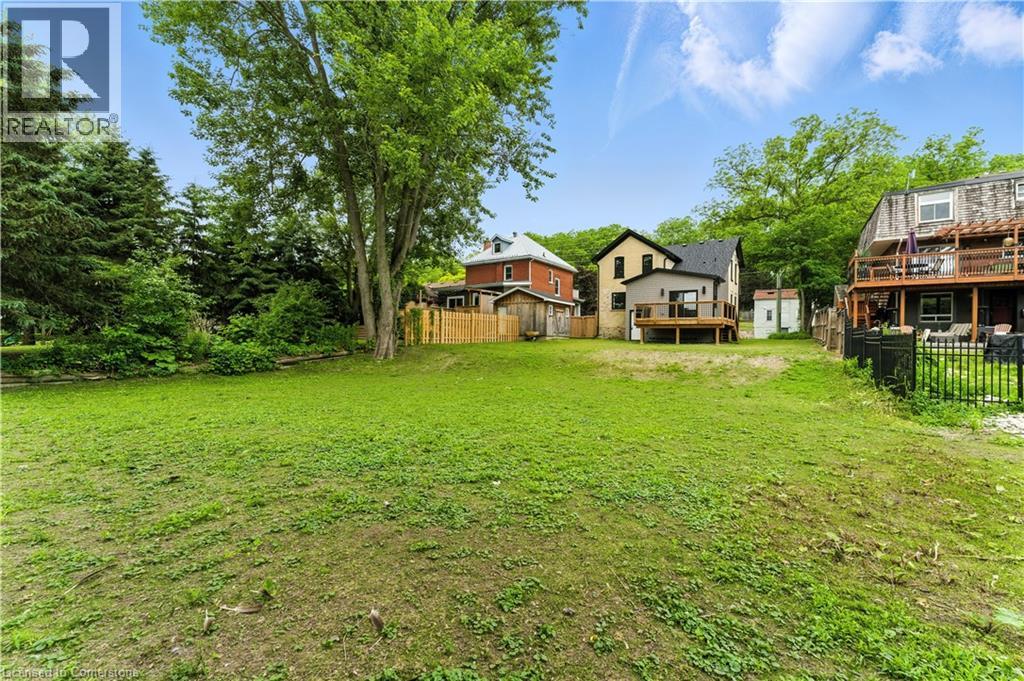 Photo 42 of 351 Fountain Street S, Cambridge ON