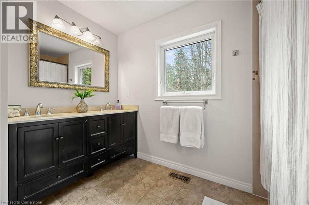 Photo 18 of 5120 Pineridge Drive, Acton ON