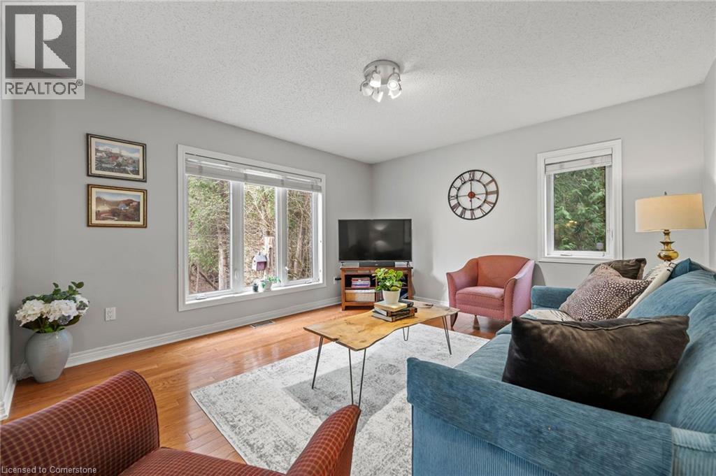 Photo 10 of 5120 Pineridge Drive, Acton ON