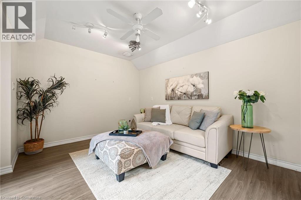 Photo 15 of 5120 Pineridge Drive, Acton ON