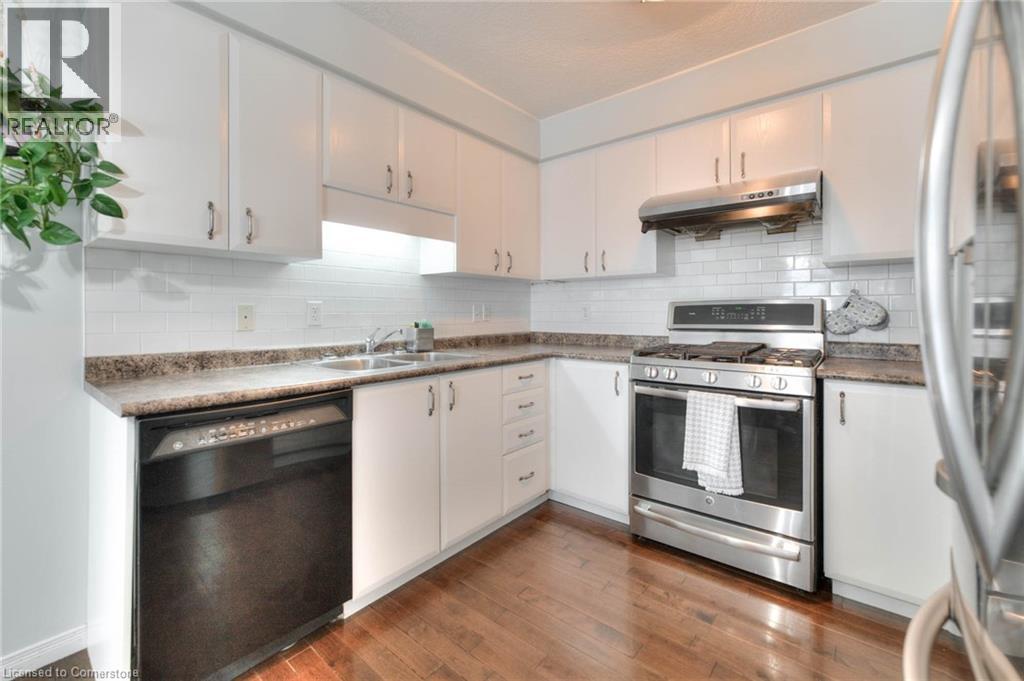 Photo 10 of 85 Bankside Drive Unit C 17, Kitchener ON