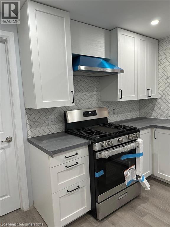 Photo 10 of 8 Roseneath Crescent Unit B, Kitchener ON