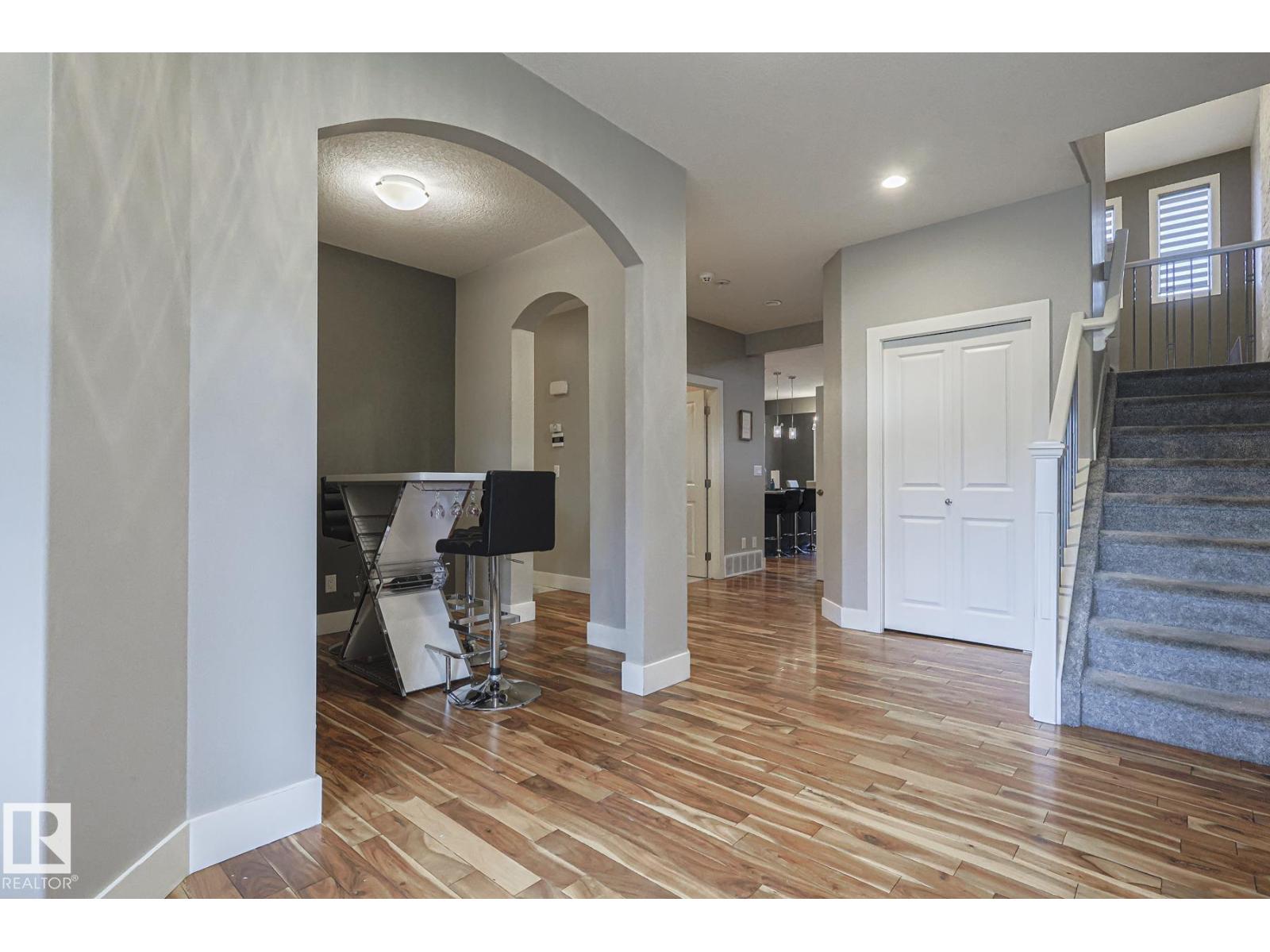Photo 4 of 13518 162 A Av Nw, Edmonton AB