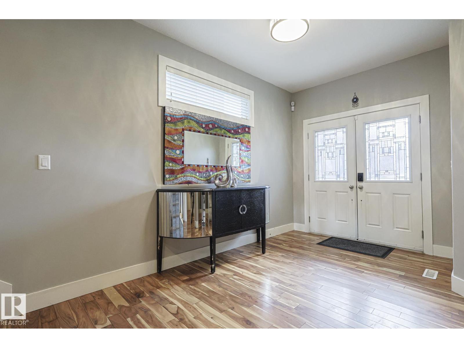 Photo 2 of 13518 162 A Av Nw, Edmonton AB
