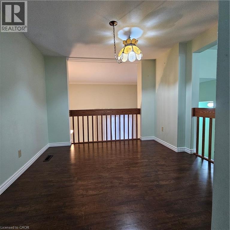 Photo 10 of 51 Paulander Drive Unit 135, Kitchener ON