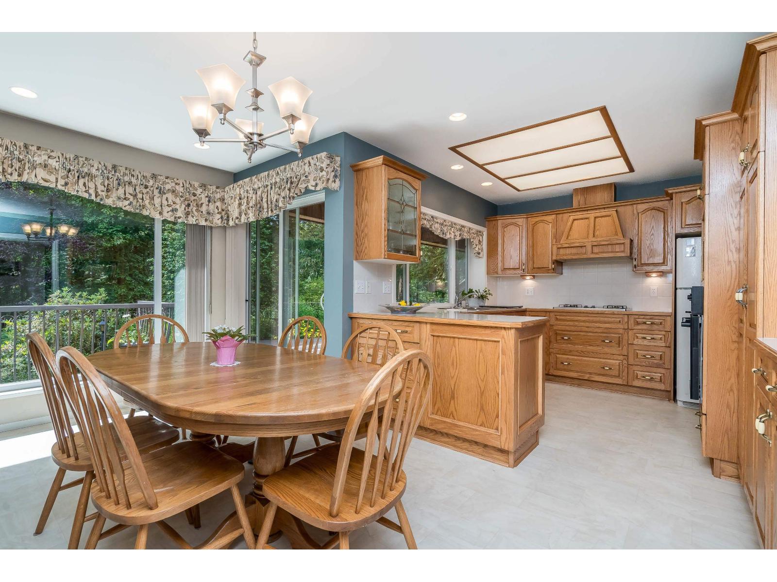 Photo 5 of 5281 236 Street, Langley BC