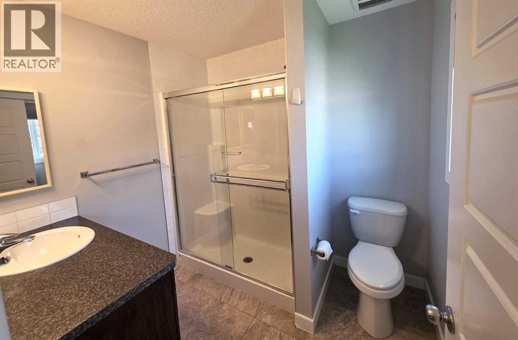 Photo 18 of 188 Pantego Lane Nw, Calgary AB