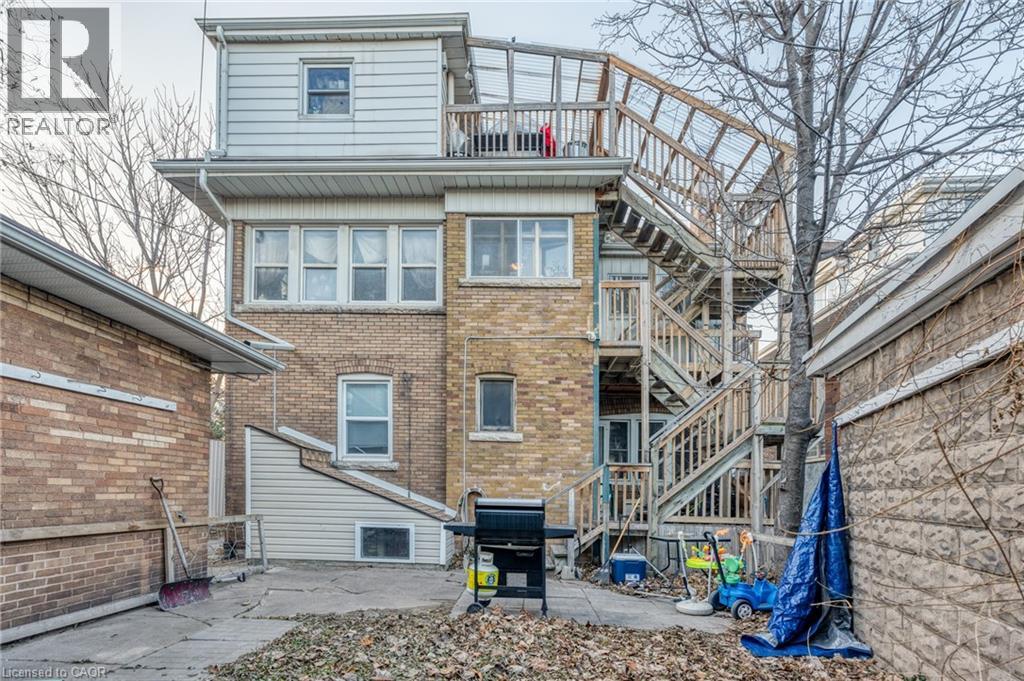 Photo 6 of 93 Barnesdale Boulevard, Hamilton ON