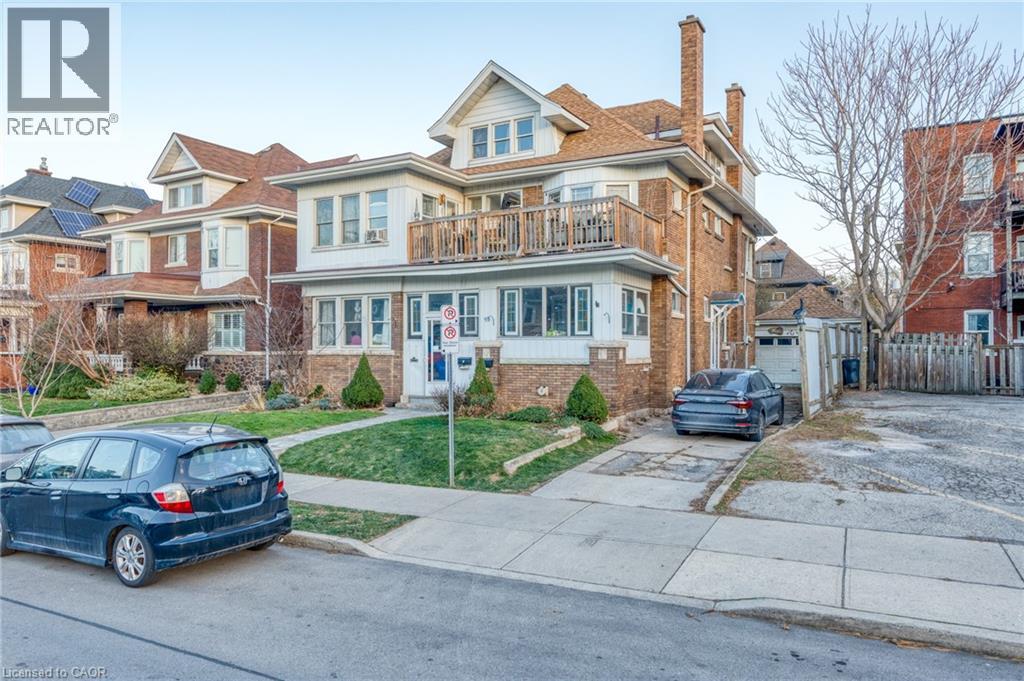 Photo 4 of 93 Barnesdale Boulevard, Hamilton ON