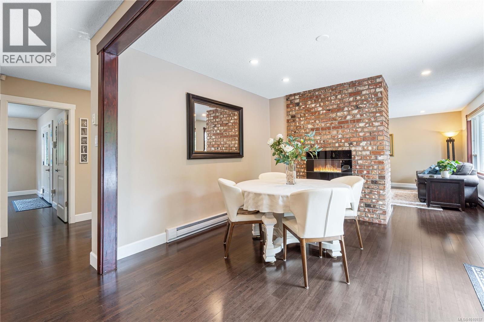 Photo 70 of 2100 Cinnabar Dr, Nanaimo BC
