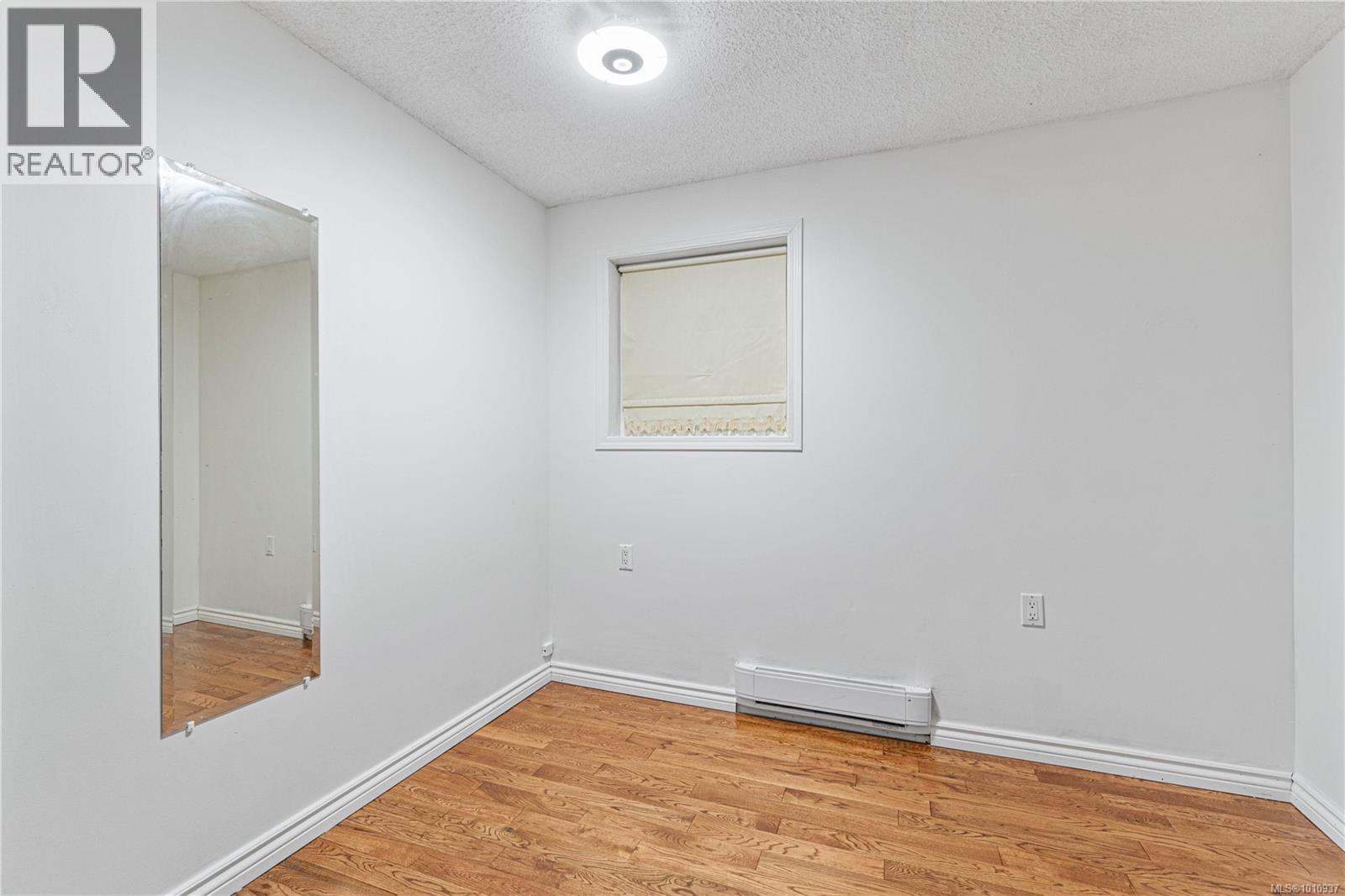 Photo 2 of 2100 Cinnabar Dr, Nanaimo BC