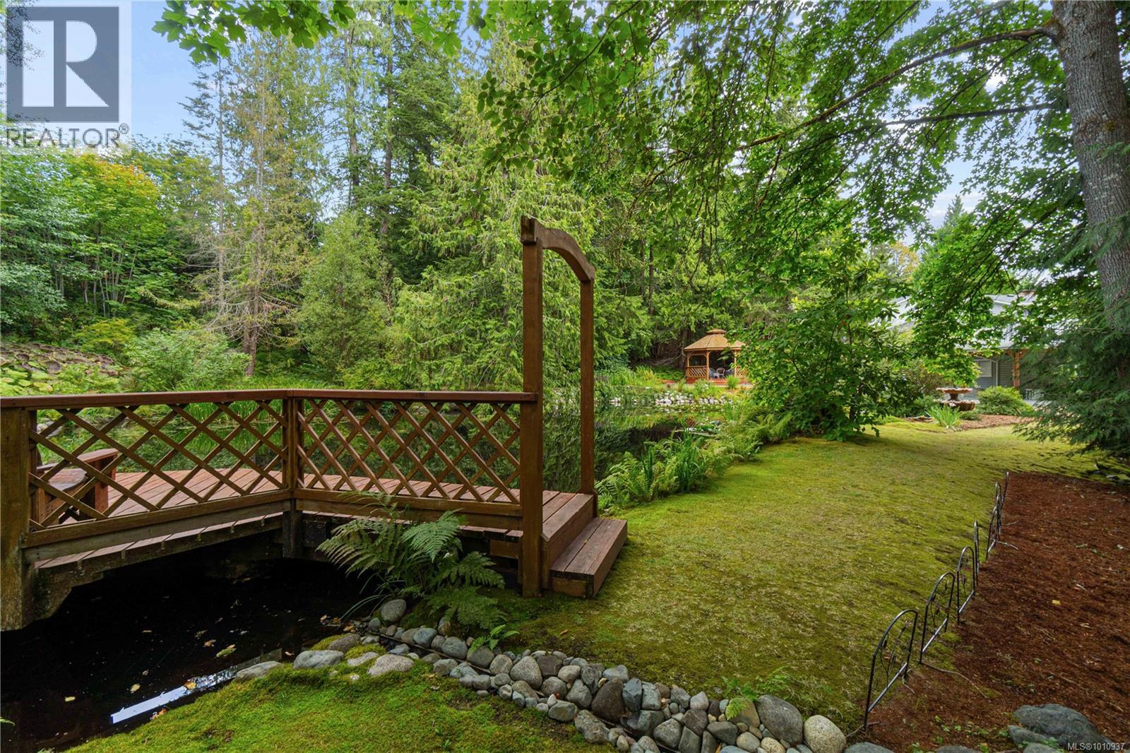 Photo 18 of 2100 Cinnabar Dr, Nanaimo BC