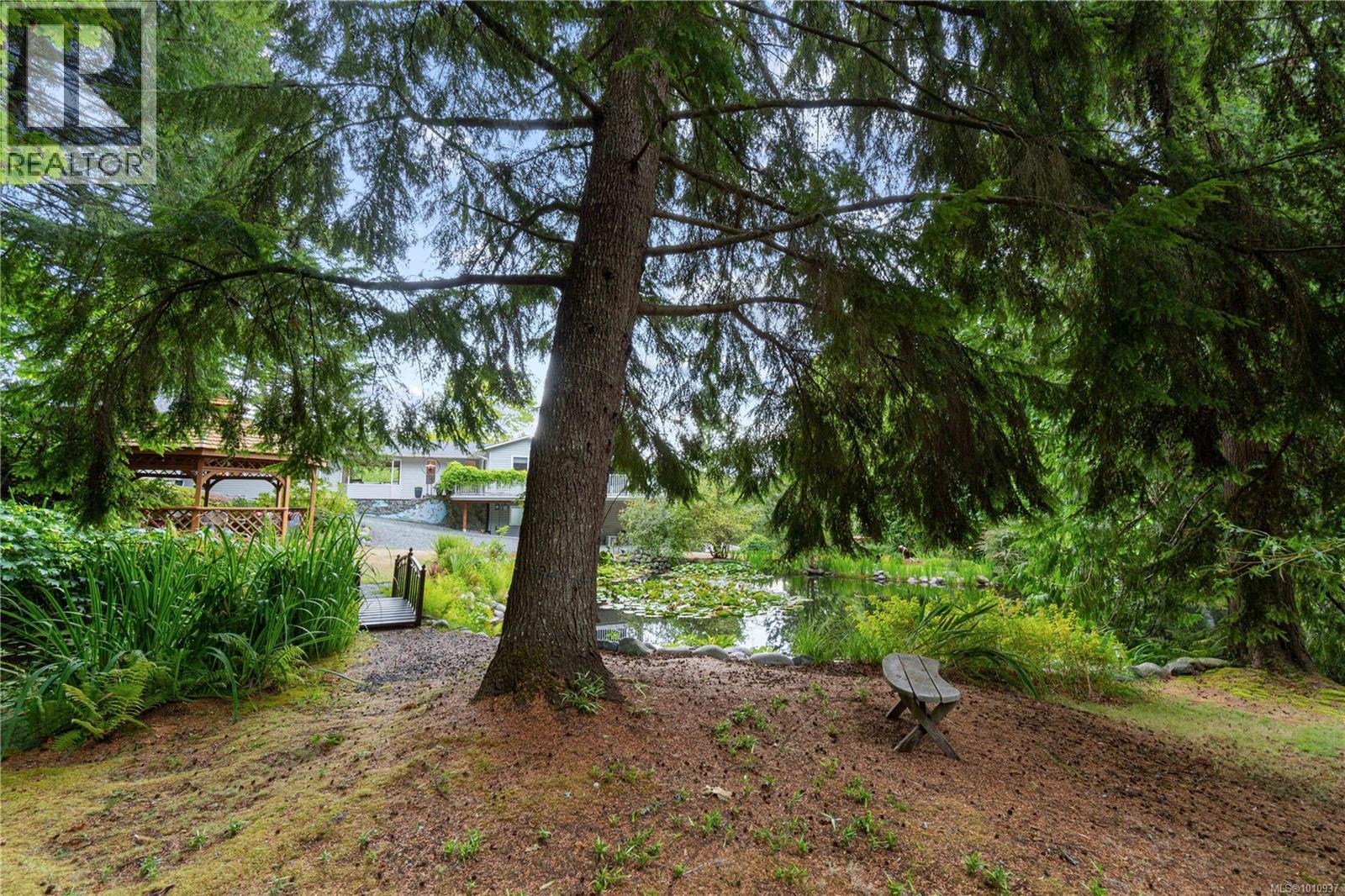 Photo 39 of 2100 Cinnabar Dr, Nanaimo BC