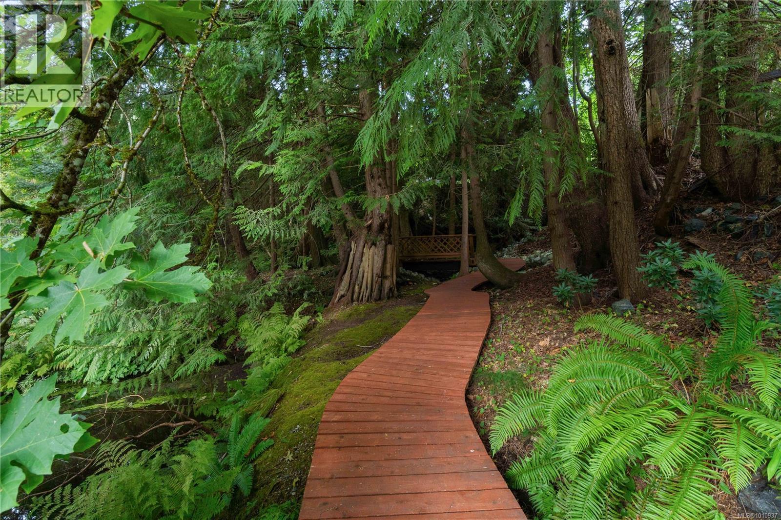 Photo 28 of 2100 Cinnabar Dr, Nanaimo BC