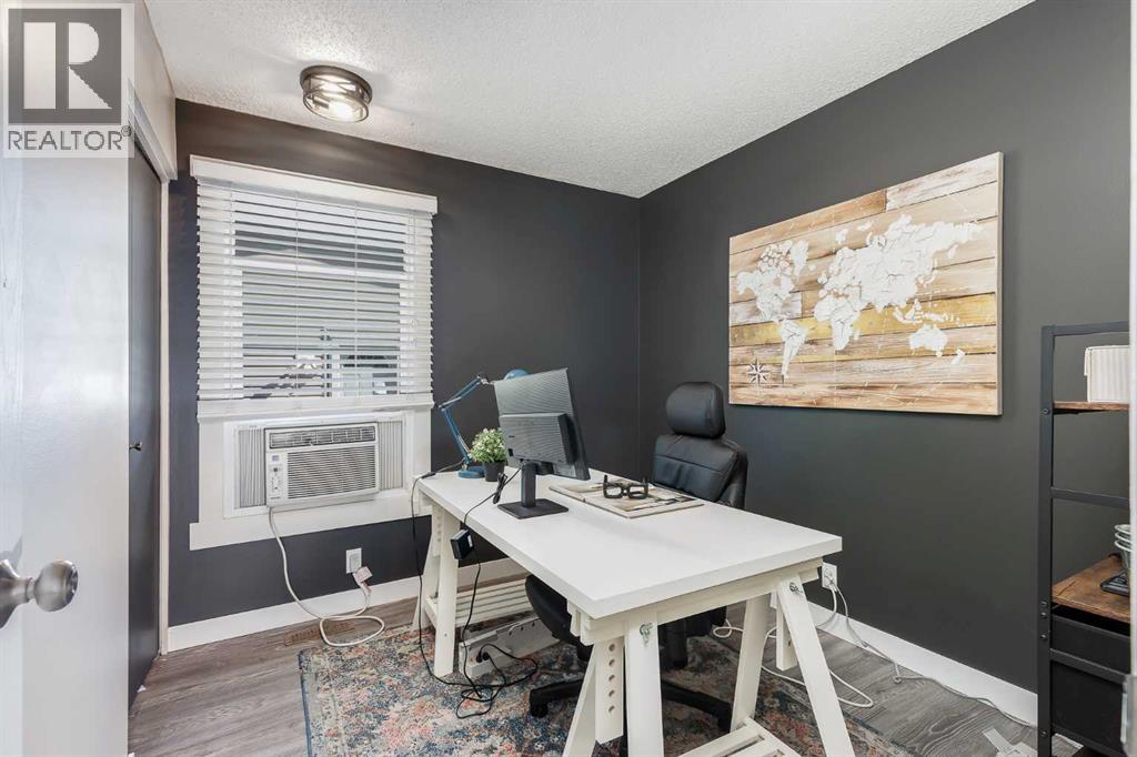 Photo 14 of 1822 Summerfield Boulevard Se, Airdrie AB