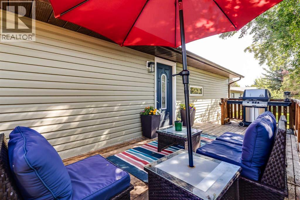Photo 4 of 1822 Summerfield Boulevard Se, Airdrie AB