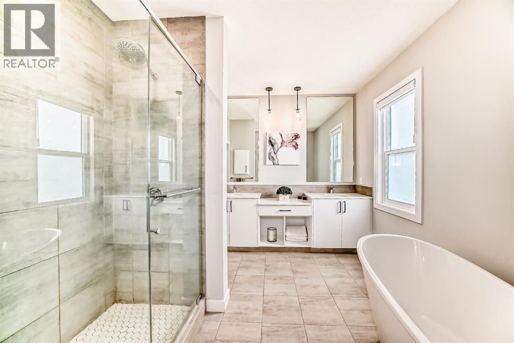34 Carringsby Landing NW, Calgary, Alberta