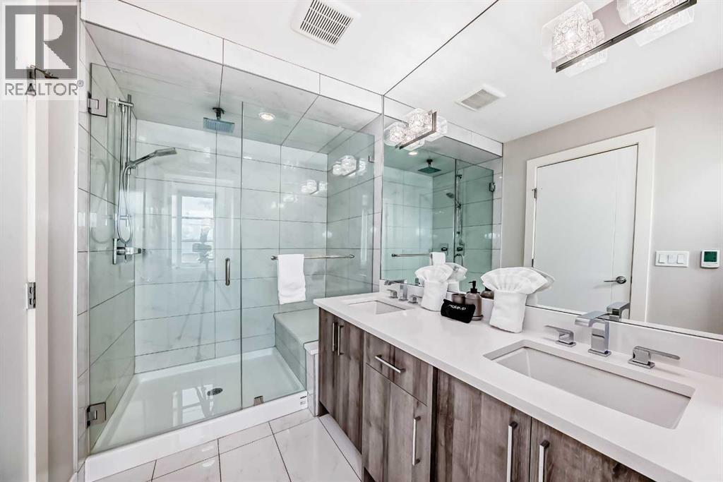 Multi-family House for Sale in   Avenue NE Crescent Heights Calgary 