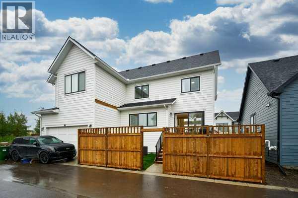 Single Family House for Sale in  Treeline Common SW Alpine Park Calgary 