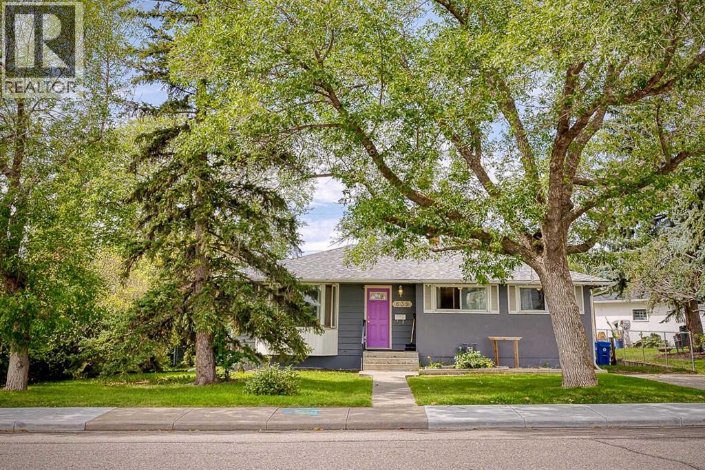 639 Thornhill Drive NW, Calgary, Alberta