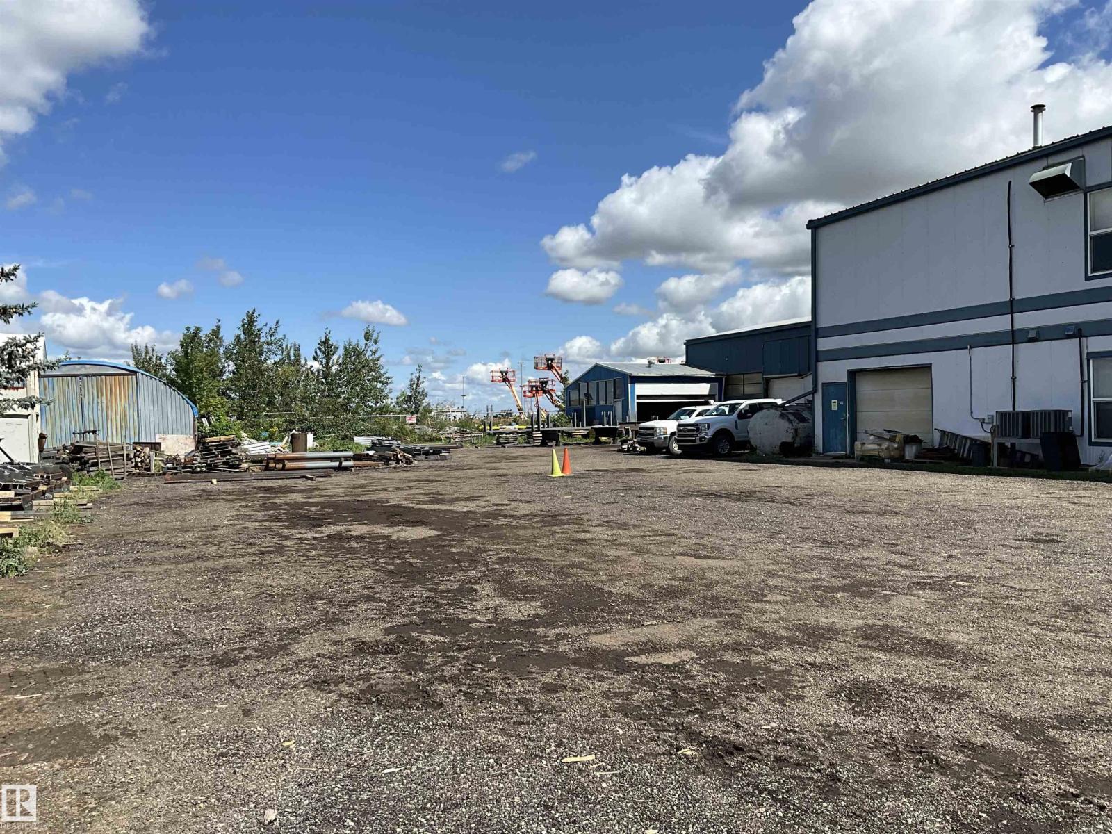 Photo 16 of 2830 121 Hv Ne Ne, Edmonton AB