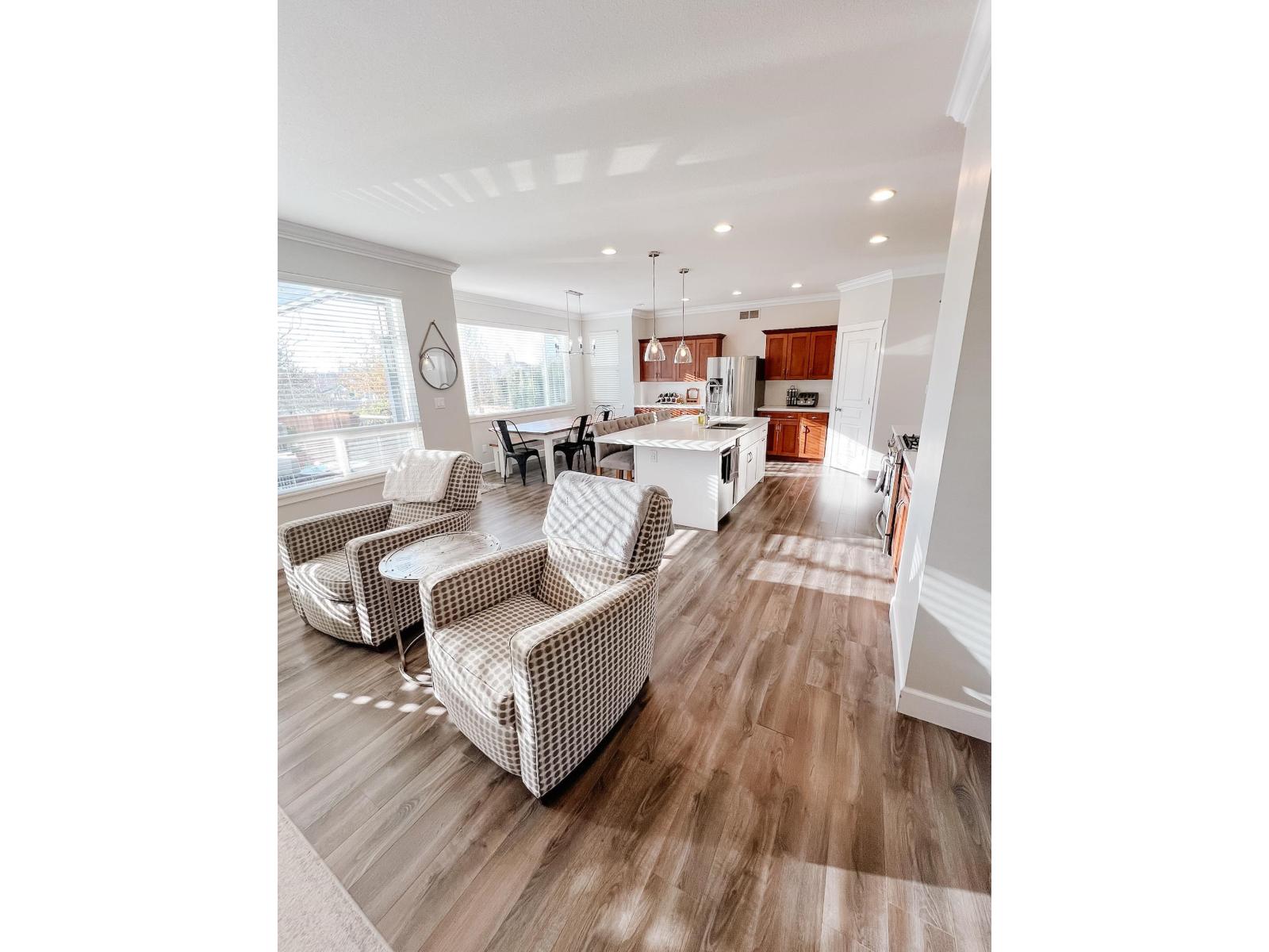 Photo 17 of 20118 71 A Avenue, Langley BC