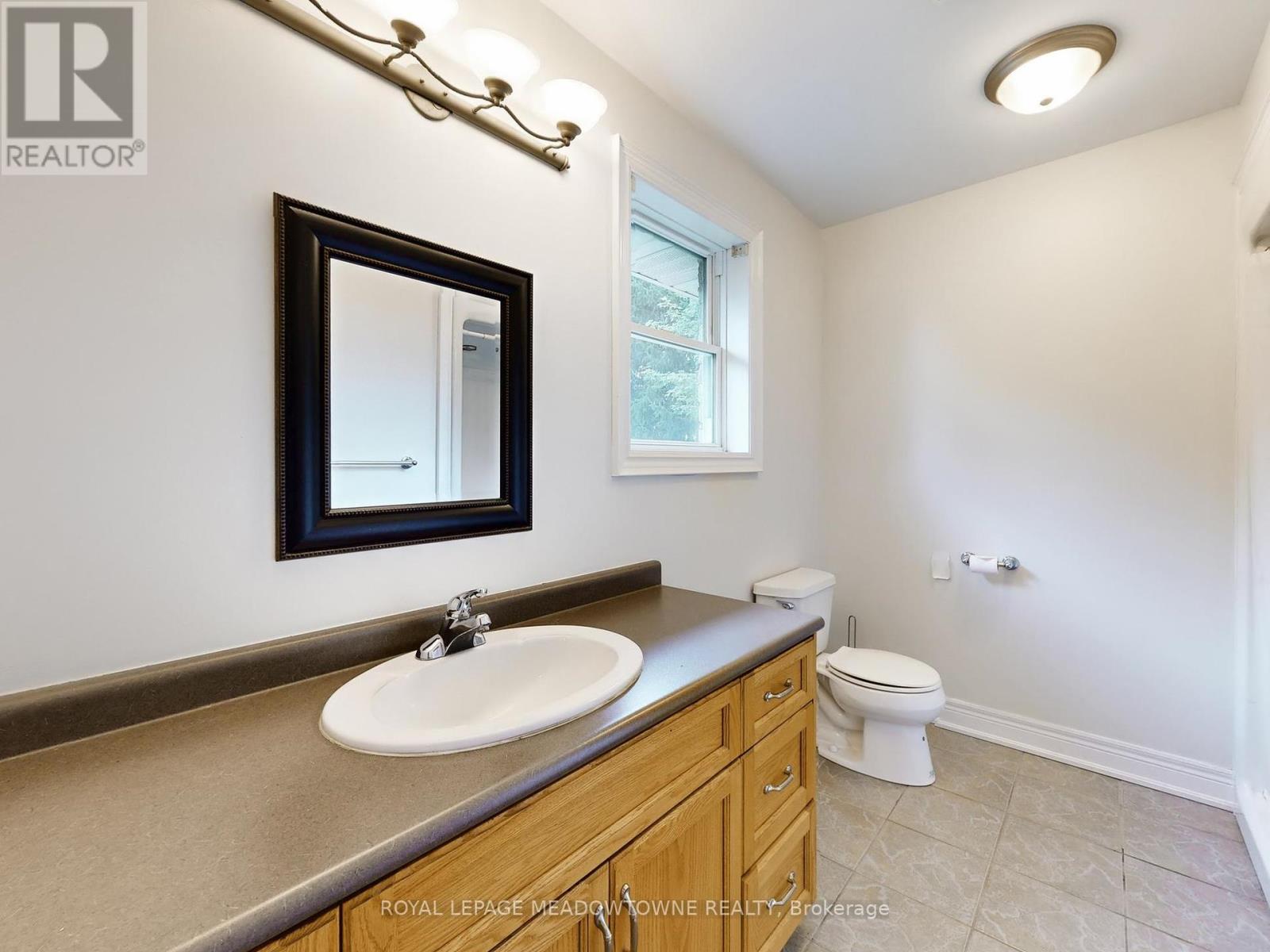 Photo 16 of 4958 Wellington Rd 125, Erin ON