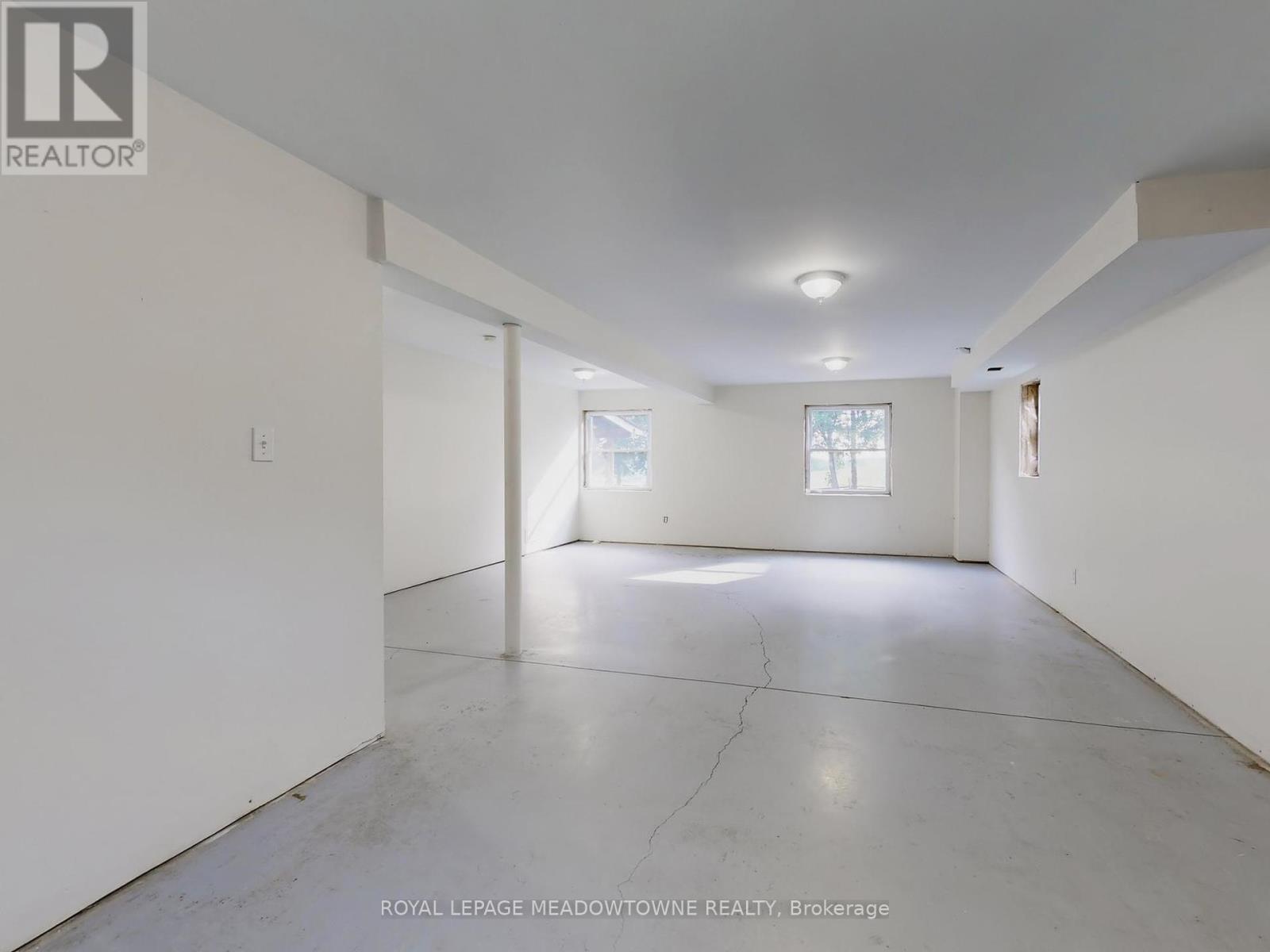 Photo 11 of 4958 Wellington Rd 125, Erin ON