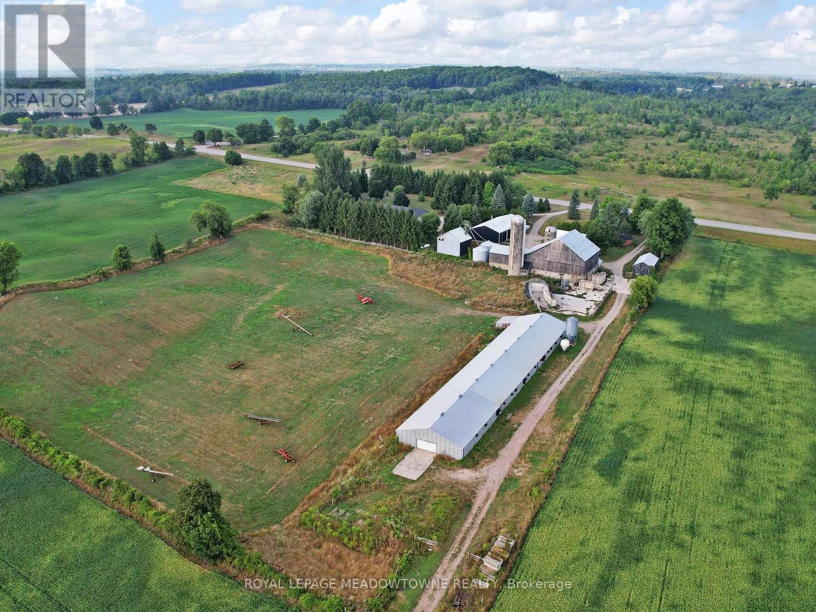 Photo 40 of 4958 Wellington Rd 125, Erin ON