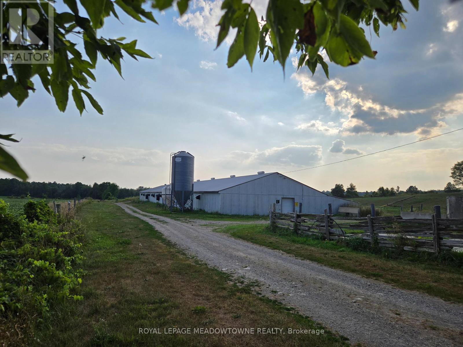 Photo 43 of 4958 Wellington Rd 125, Erin ON