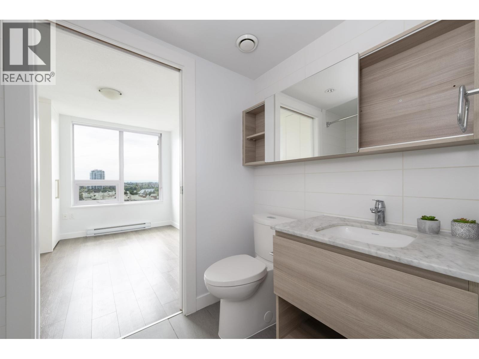 Photo 26 of 912 988 Quayside Drive, New Westminster BC