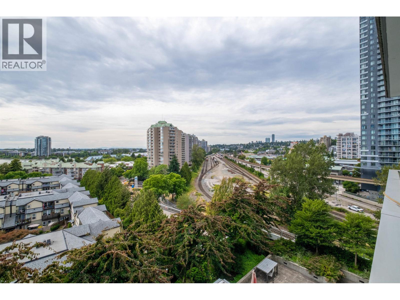 Photo 32 of 912 988 Quayside Drive, New Westminster BC