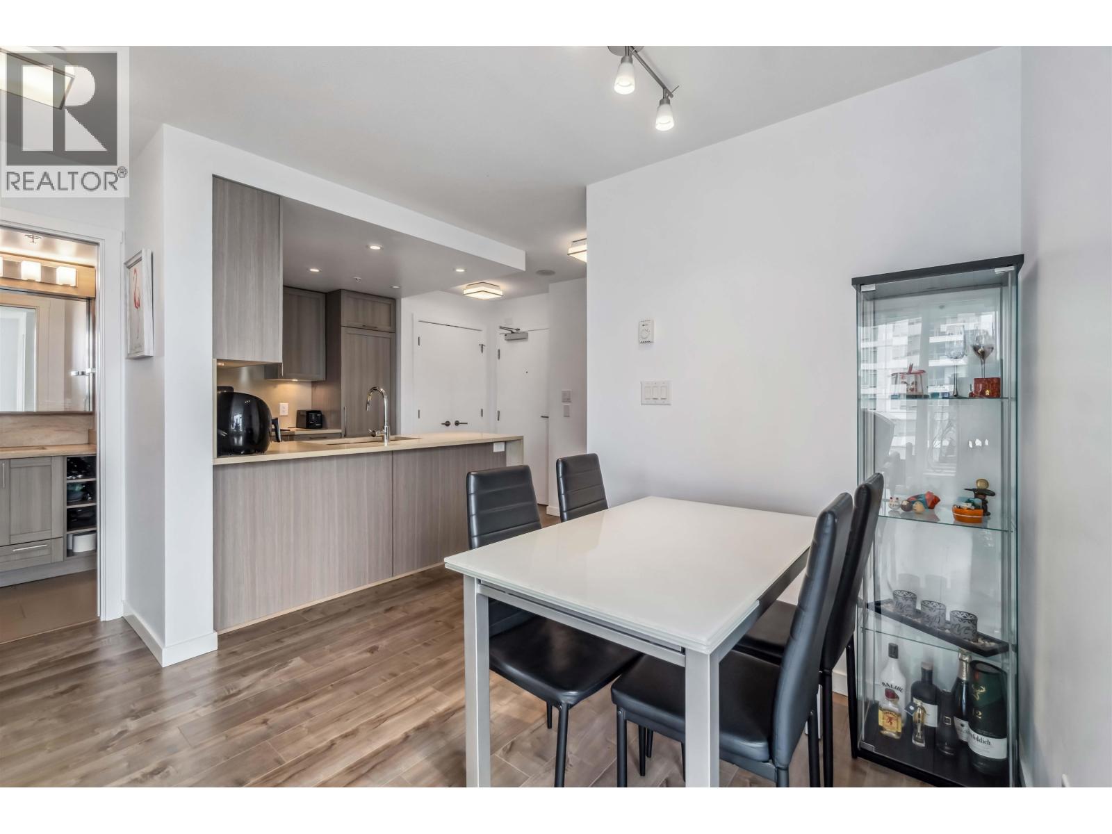 Photo 19 of 1902 5665 Boundary Road, Vancouver BC