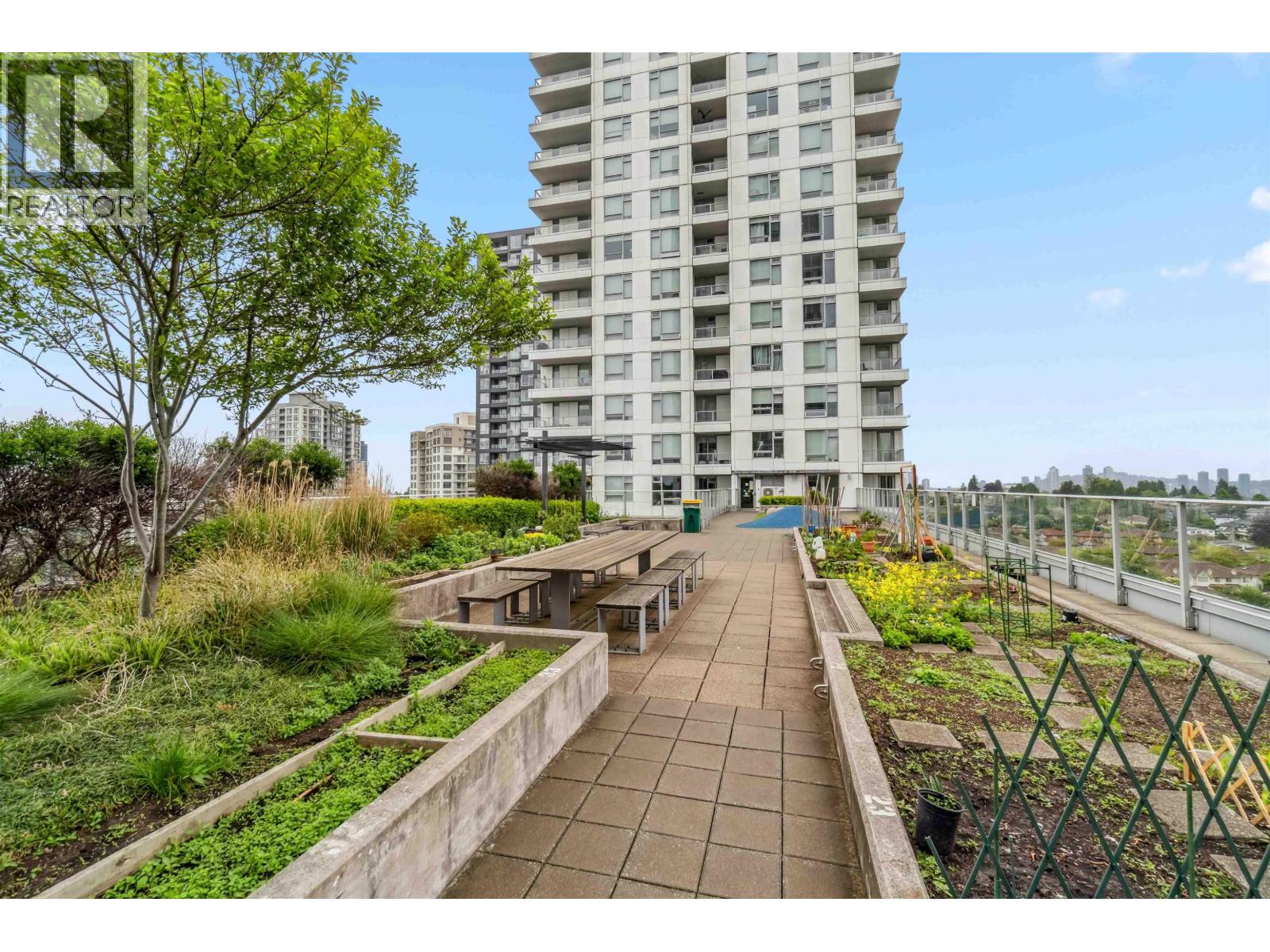 Photo 27 of 1902 5665 Boundary Road, Vancouver BC
