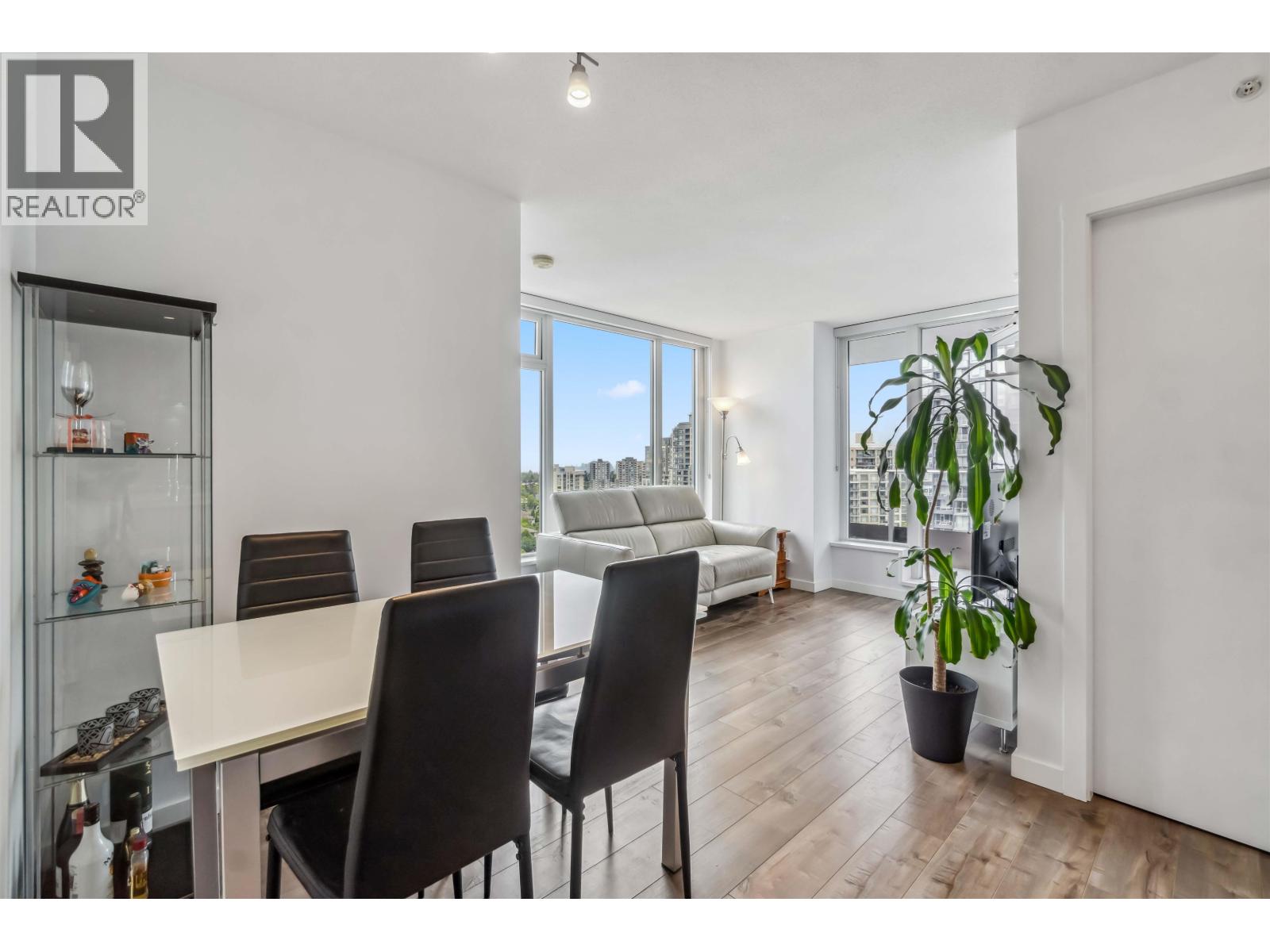 Photo 30 of 1902 5665 Boundary Road, Vancouver BC