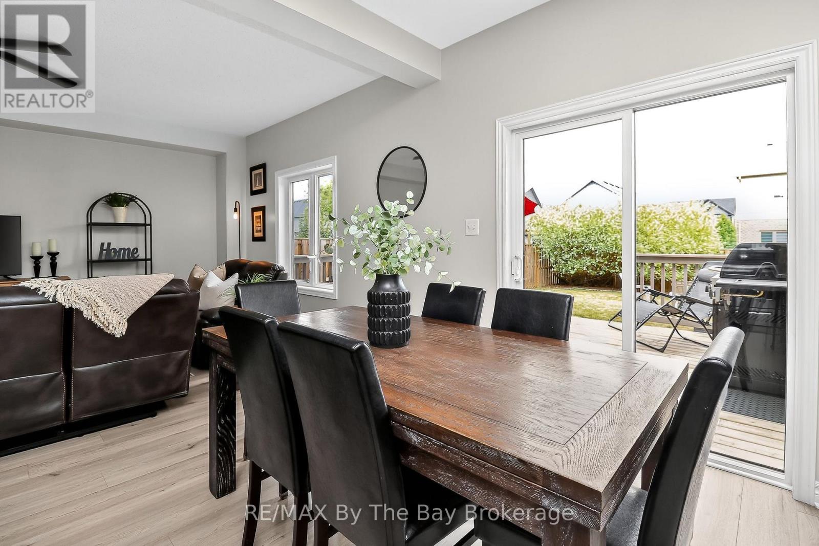 Photo 16 of 63 Robertson Street, Collingwood ON