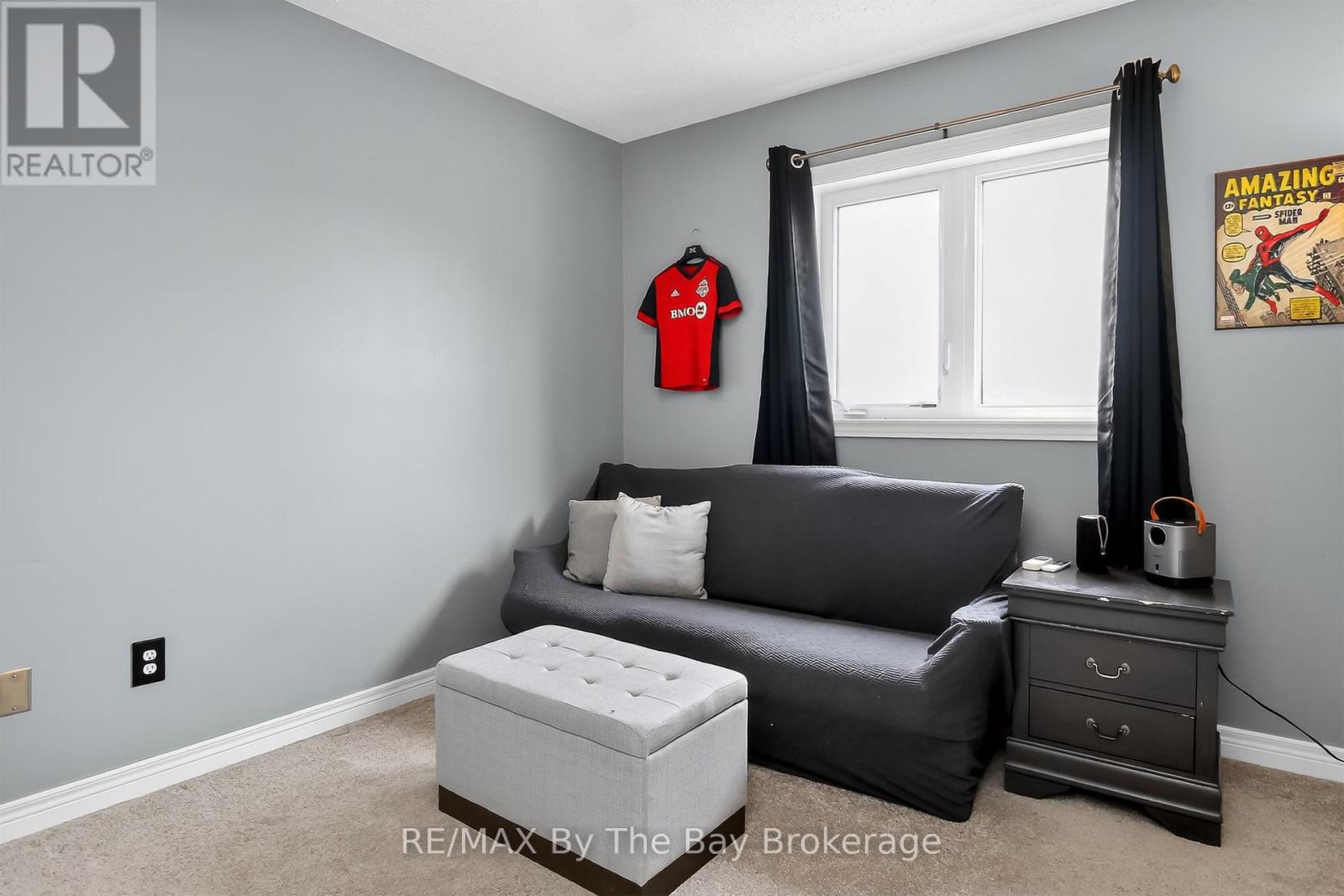 Photo 32 of 63 Robertson Street, Collingwood ON