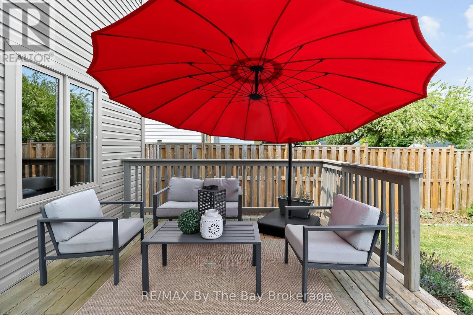 Photo 33 of 63 Robertson Street, Collingwood ON