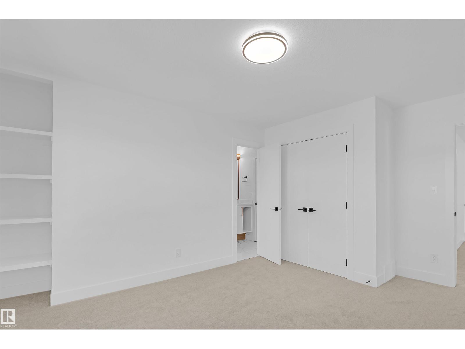 Photo 30 of 15043 15 St Nw, Edmonton AB