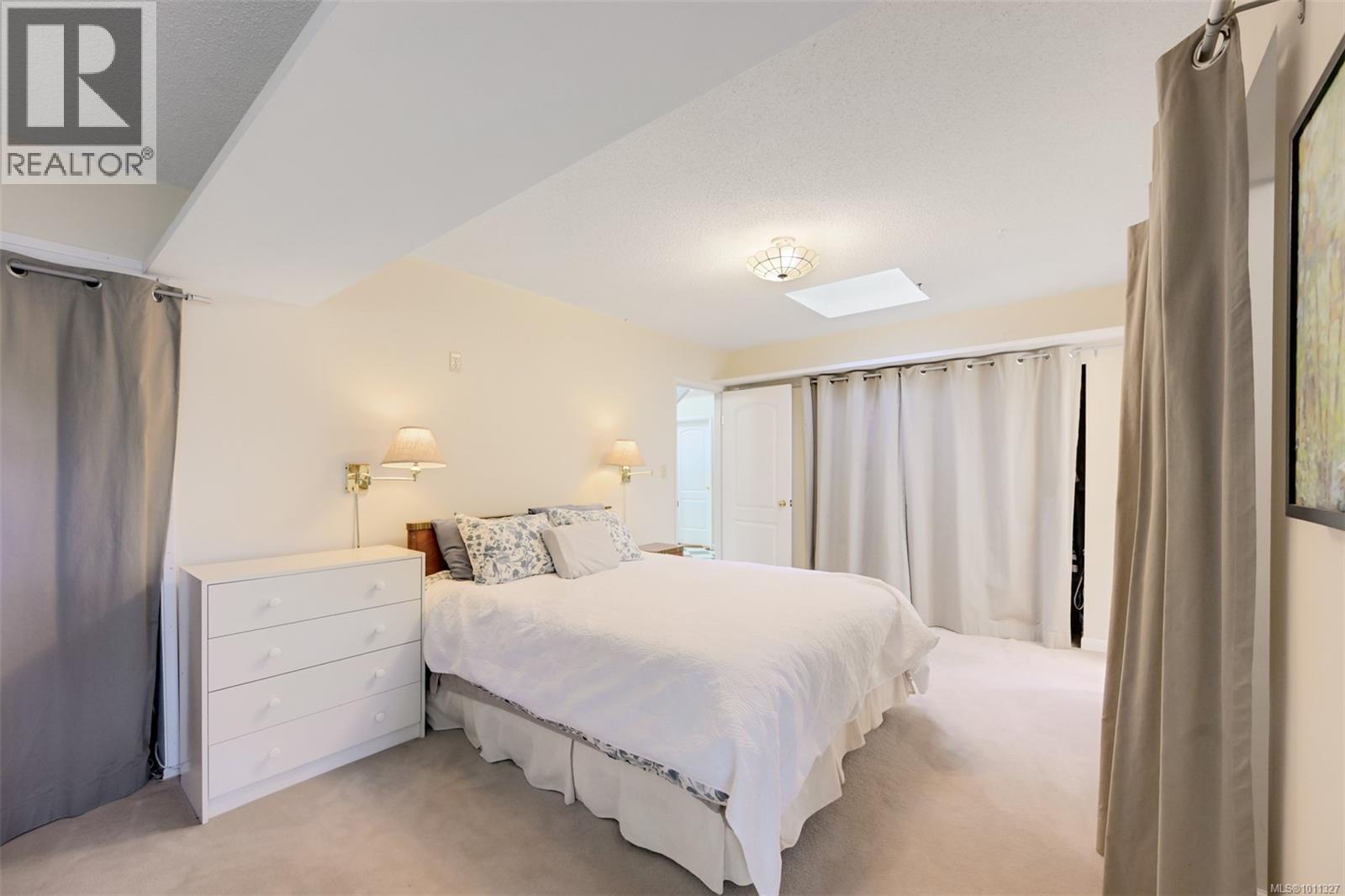Single Family House for Sale in  Merritt St Victoria 