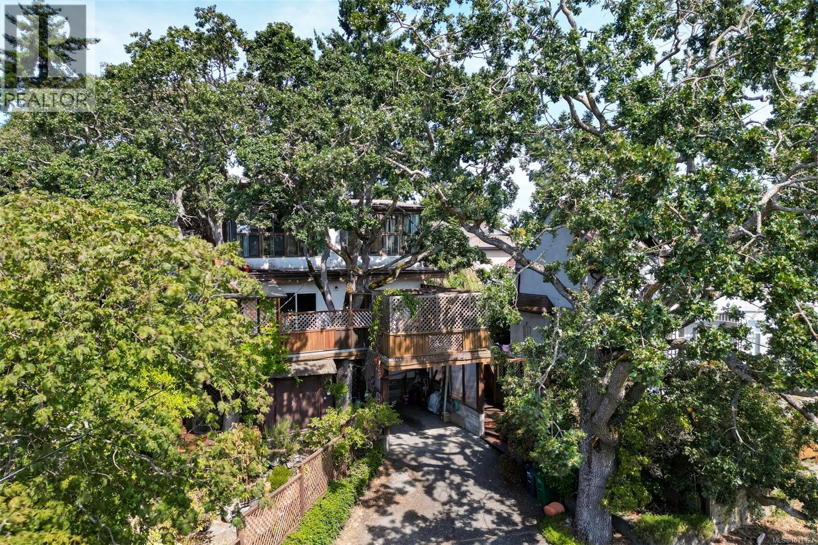 Single Family House for Sale in  Merritt St Victoria 